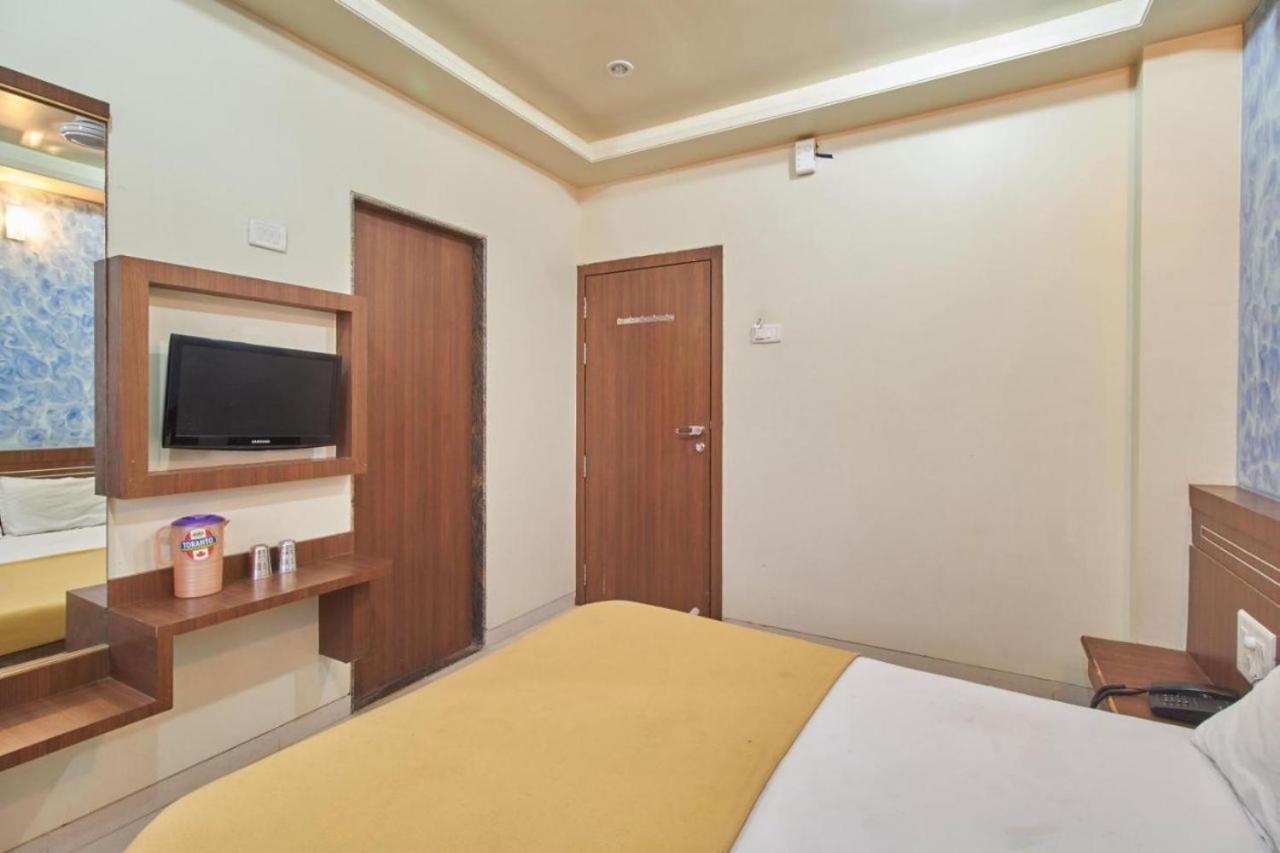 Hotel Jain Residency Širdi Exteriér fotografie